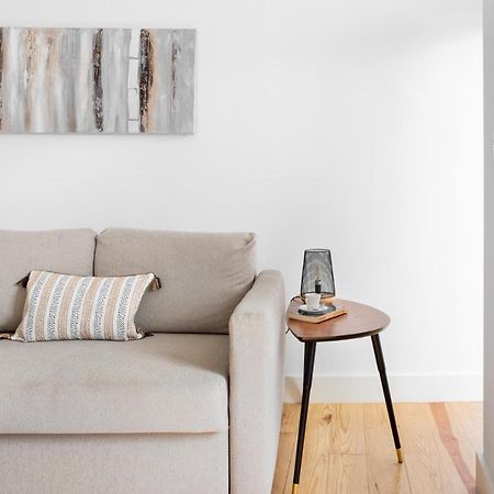 Joivy Principe Real 2Br Apt With Terrace Nearby Botanical Garden Of Lisboa Exterior foto