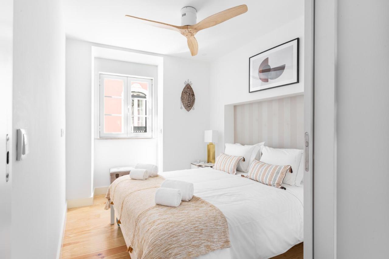 Joivy Principe Real 2Br Apt With Terrace Nearby Botanical Garden Of Lisboa Exterior foto