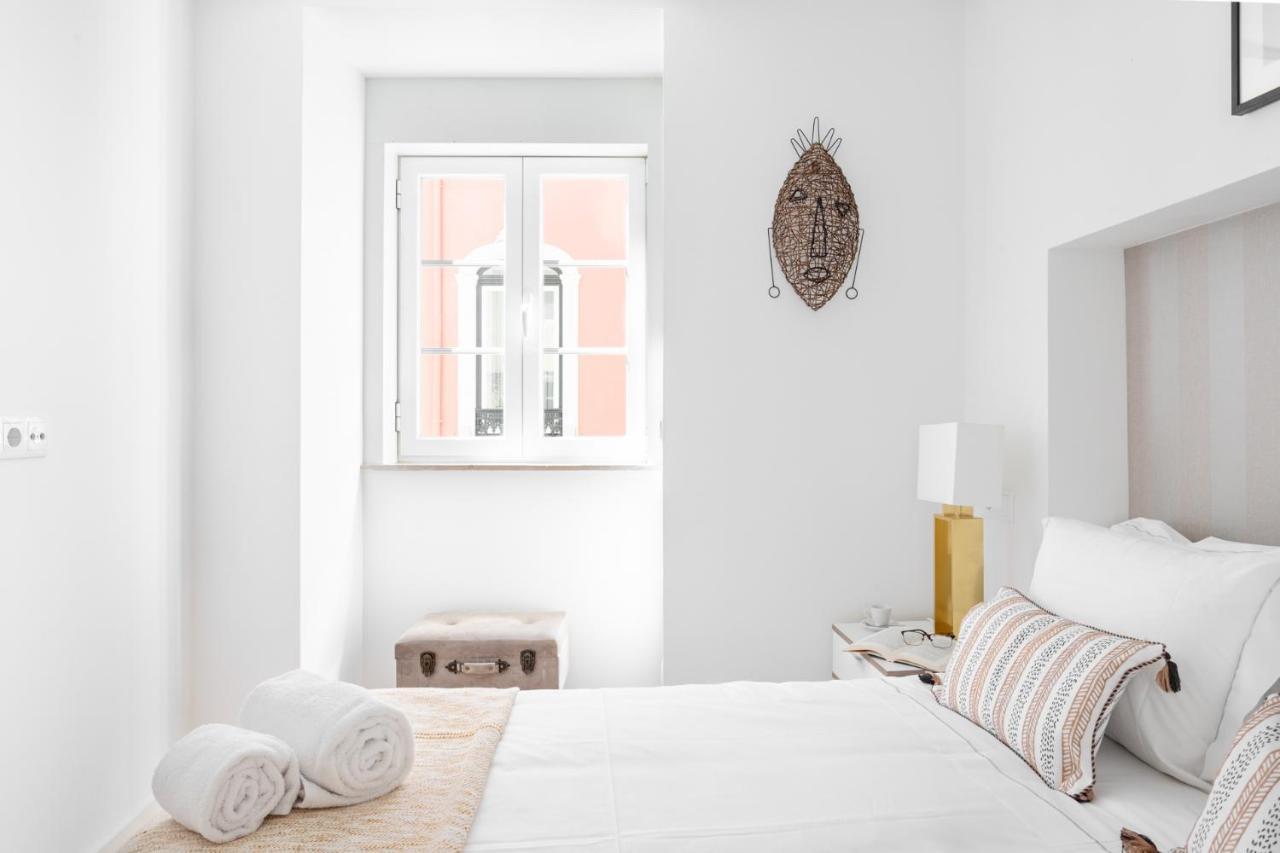 Joivy Principe Real 2Br Apt With Terrace Nearby Botanical Garden Of Lisboa Exterior foto