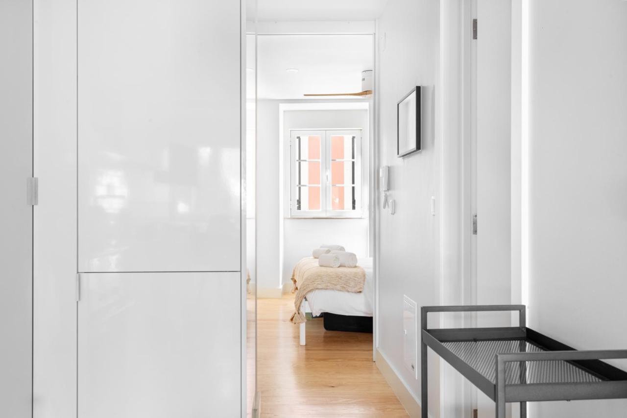 Joivy Principe Real 2Br Apt With Terrace Nearby Botanical Garden Of Lisboa Exterior foto