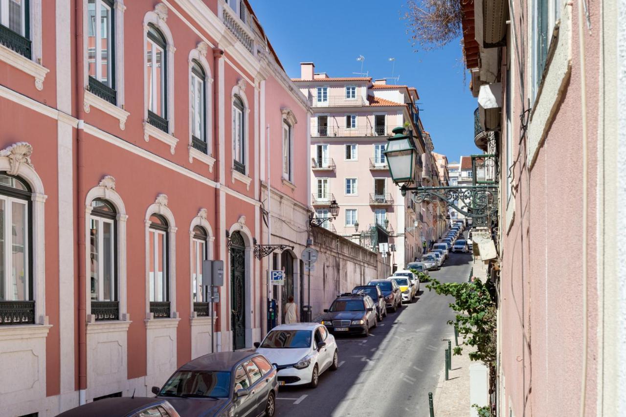 Joivy Principe Real 2Br Apt With Terrace Nearby Botanical Garden Of Lisboa Exterior foto